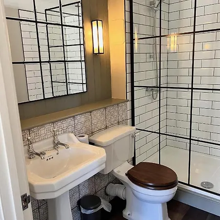 The Punchbowl Inn Woodstock Extérieur photo
