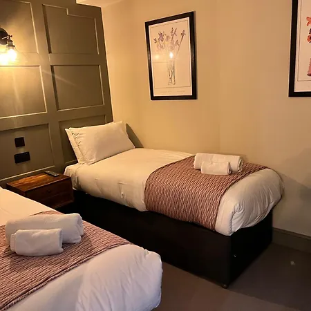 The Punchbowl Inn Woodstock Extérieur photo