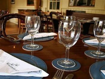 Inn The Punchbowl Woodstock